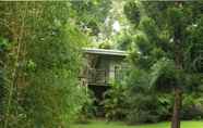 Others 7 Treetops Accommodation Montville