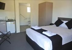 Others 5 Dooleys Springsure Tavern and Motel