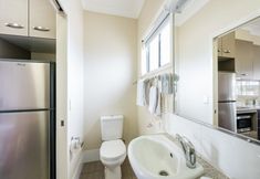 Khác 7 Athena Studio Units