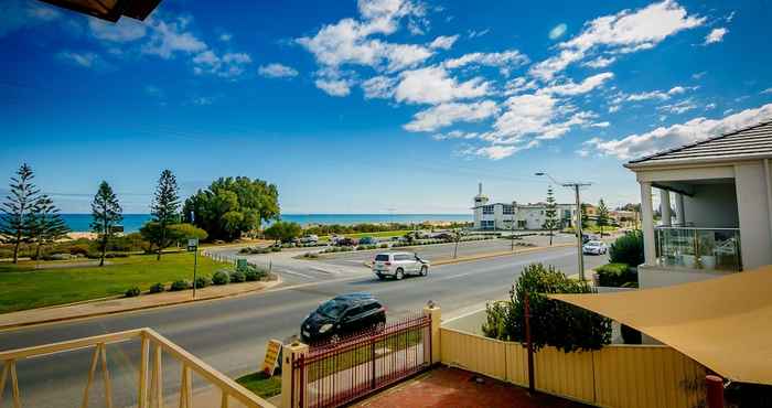 Khác Esplanade Apartments at West Beach