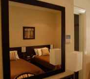 Lainnya 7 Captain Cook Hotel