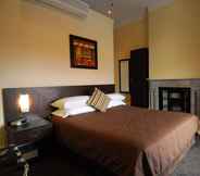 Lainnya 5 Captain Cook Hotel