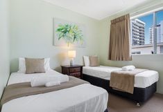 기타 4 Surfcomber on the Beach