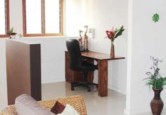 Others 5 Vanuatu Beachfront Apartments