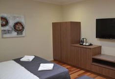 Others 7 The Australian Hotel Motel Dalby
