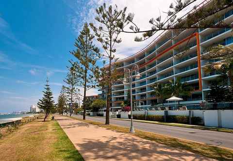 Others Silvershore Apartments on the Broadwater