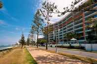 อื่นๆ Silvershore Apartments on the Broadwater