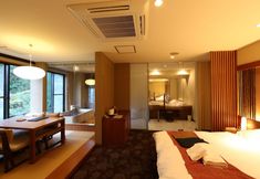 Others 7 Hakone Nanase