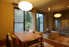 Others 6 Hakone Nanase