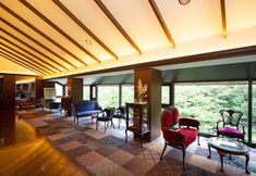 Others 4 Hakone Nanase