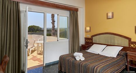 기타 2 Hostal Illes Pitiüses