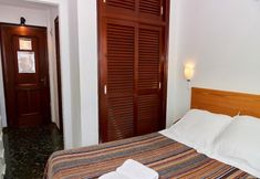 기타 5 Hostal Illes Pitiüses