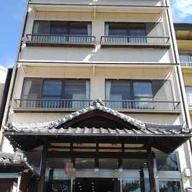 Primary image 1 사쿠라야, 나가토후루이치역 호텔