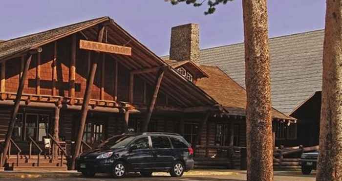 อื่นๆ Lake Lodge Cabins - Inside the Park