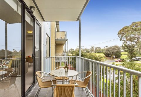 Others Quest Frankston