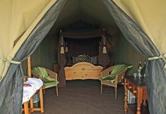 Others 2 Port Lympne Reserve - Livingstone Lodge