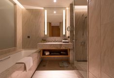 Others 7 Everrich Golden Lake Hotel