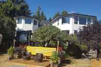 Others By the Sea BnB Sidney BC