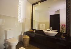 기타 6 Taprobana Wadduwa by Asia Leisure