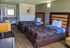 Others 5 Garden Inn & Suites