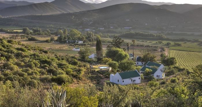 Others Berluda Farmhouse & Cottages