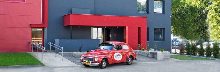 Others Automobil Hotel