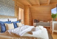 อื่นๆ 2 Osada Maruszyna