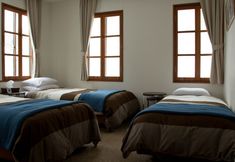 Lainnya 3 Hakuba House