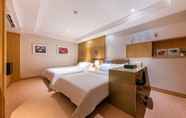 Lainnya 5 Friendly DH Naissance Hotel by Mindrum Group