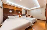 Lainnya 6 Friendly DH Naissance Hotel by Mindrum Group