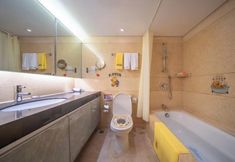 อื่นๆ 5 EAC Apartment Hotel