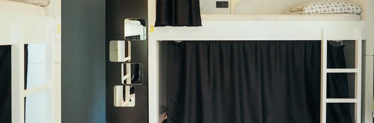 อื่นๆ Deeps Hostel