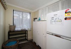 Others 5 Tullys Hut - Walk to Hikes, Waterfalls, Views