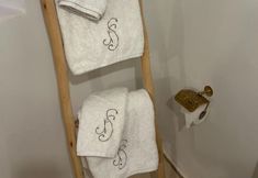 อื่นๆ 5 Riad NS