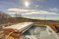 Lainnya Home w/ Wraparound Deck - Near Beech Mountain Ski!