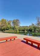 Primary image Riverfront Arkansas Abode - Furnished Deck & Grill