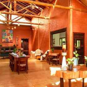 Reception 1 Sustainable Mountain Accommodation - Go Organic, Khách sạn Amantikir Park