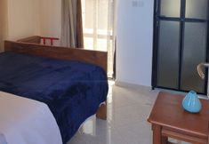 อื่นๆ 5 Rosa Negra Kampala