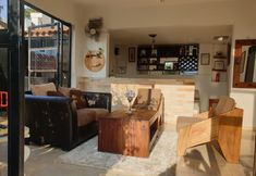 Lainnya 4 Rosa Negra Kampala