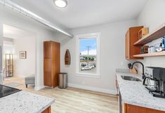 Lain-lain 6 The Night Owl Perch