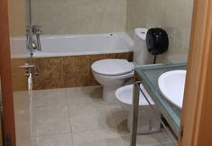 Others 3 Mola Hostel Burgos