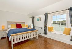 Others 2 Fal River Cottage