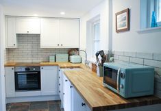 Others 4 Fal River Cottage