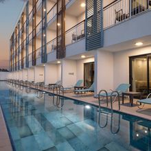 其他 4 Arcanus Hotels Trendline Side