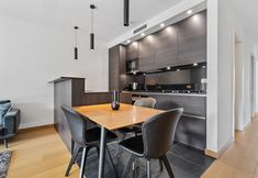 其他 7 Stylish Apt in Cloche dOr w balconyID233