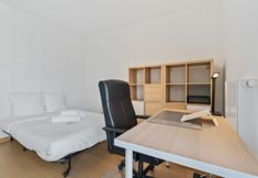 其他 3 Stylish Apt in Cloche dOr w balconyID233