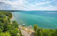 Others 3 Scenic Cottage w/ Private Dock on Torch Lake