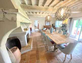 Others 2 Tuscan Magic With 7 Bedrms Restaurant, Park, Childs Beach, Pool - exc for you