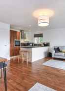 Primary image Spacious 2-bed Apartment in Oxford