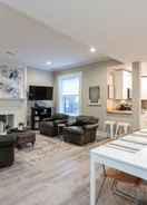 Primary image Historic Townhome in Central West End - JZ Vacation Rentals